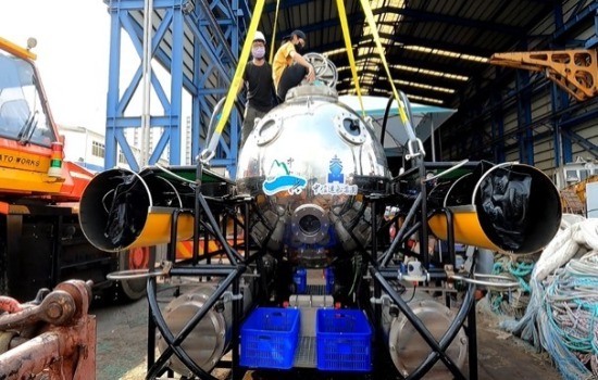First manned underwater dive of NSYSU’s developed MIT small submarine in Kaohsiung Harbor accomplishedImage