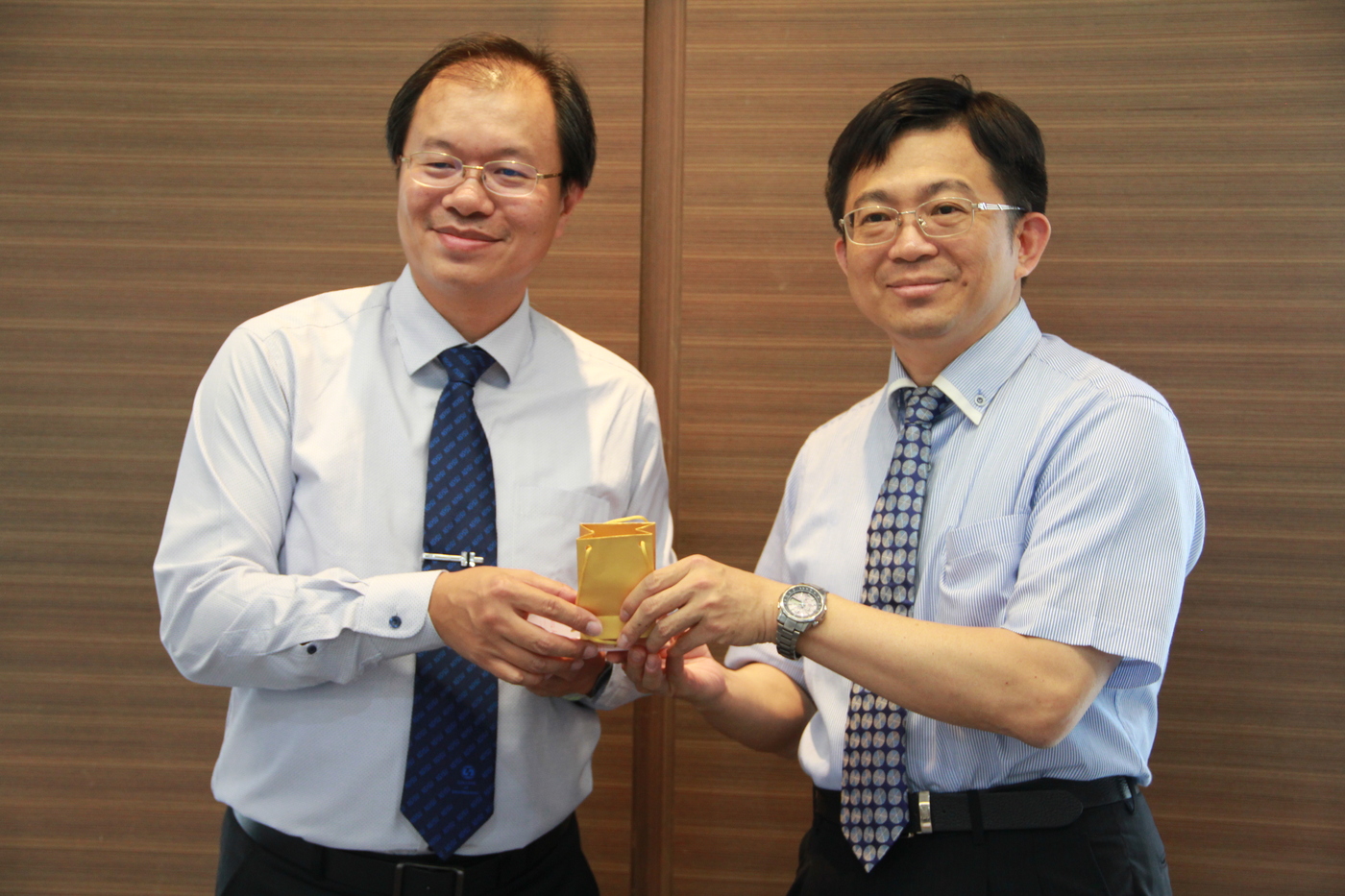 2019年4月11日-AI技術領袖人才訓練專案簽約儀式圖片
