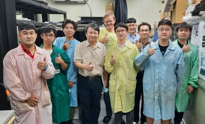 National Sun Yat-sen University and Lithuania jointly develop high-power thin disk laser system, the first industry-academia achievementImage