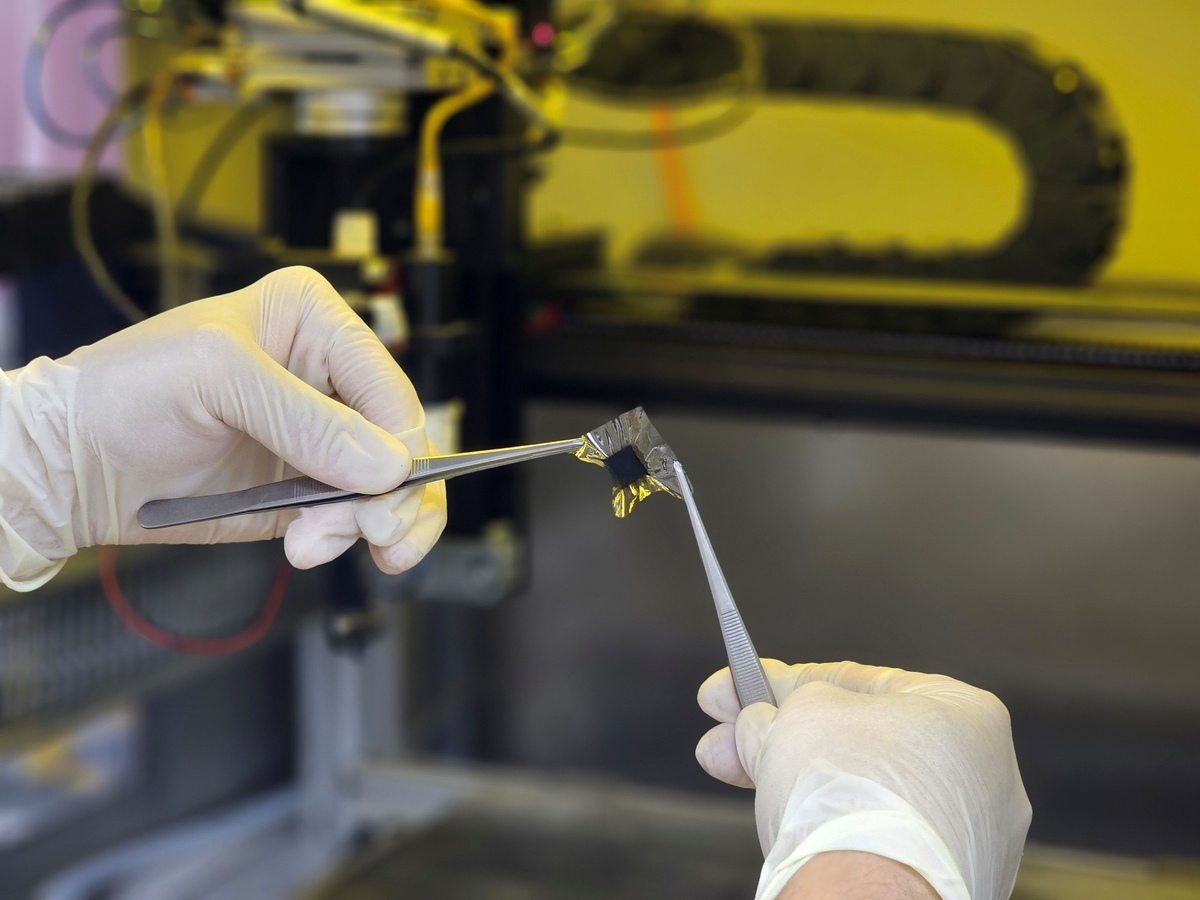 National Sun Yat-sen University Breaks Through Key Hydrogen Energy Technology - Fuel Cell “Heart” Boosts Power Generation Efficiency by 16%Image